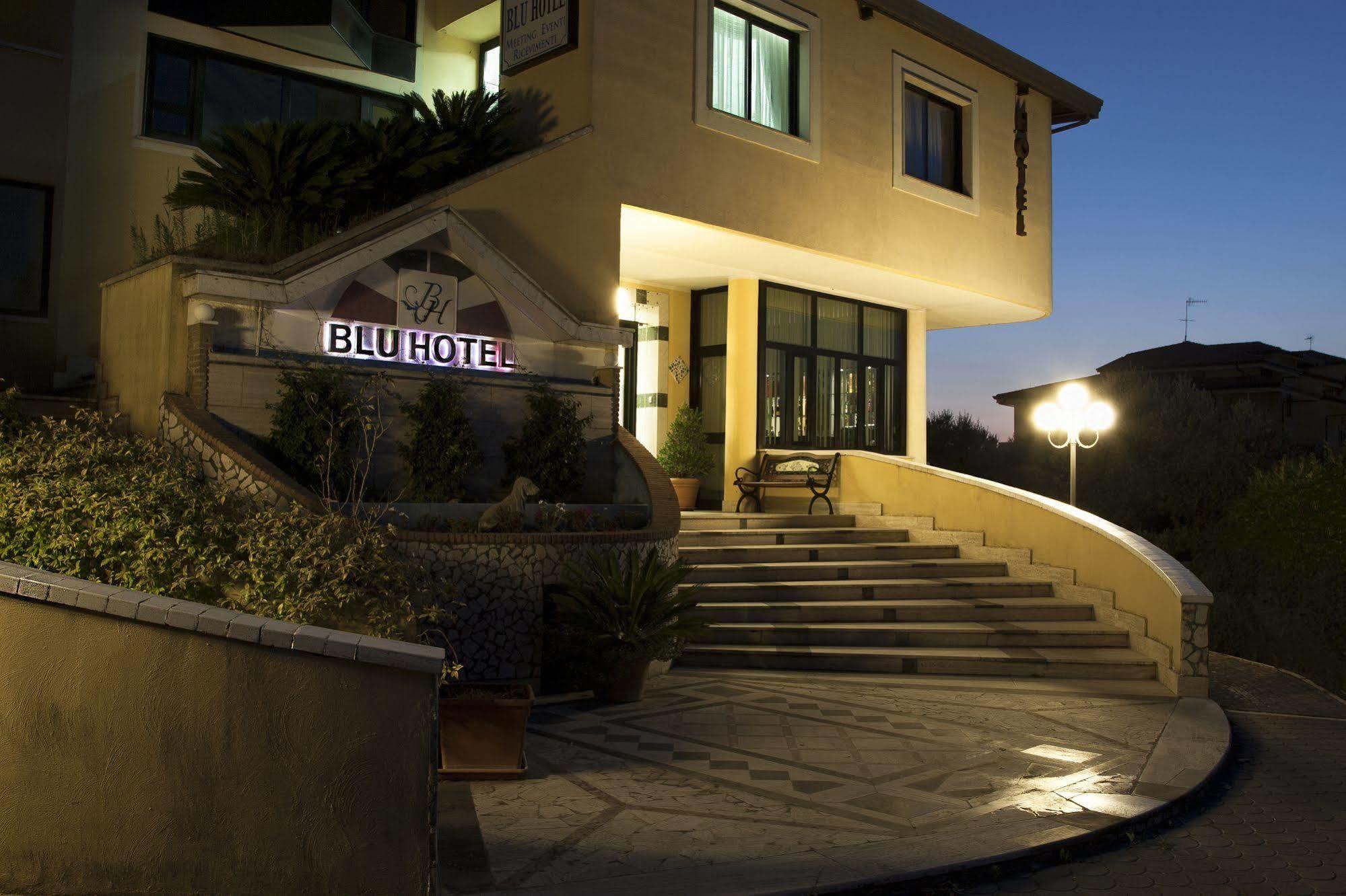 Blu Hotel San Nicola Manfredi Extérieur photo